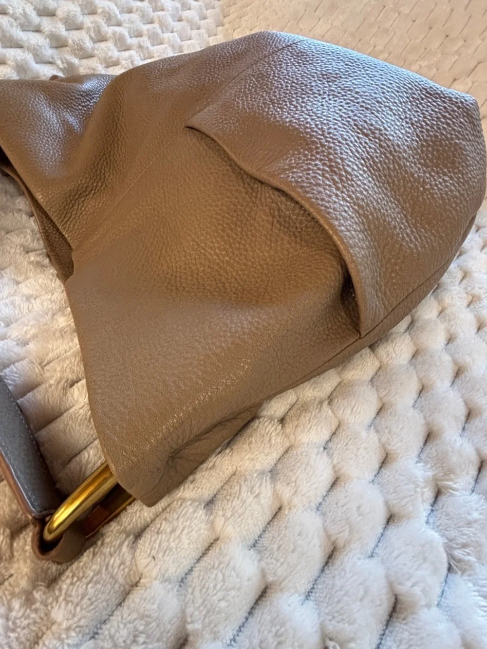 Hobo Taupe Pebbled Leather Slouchy Hobo Bag Tassel Shoulder